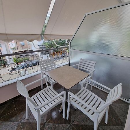 Ideal Apartments & Rooms Саранде Стая снимка