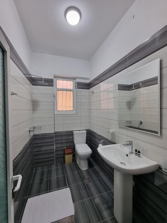 Ideal Apartments & Rooms Саранде Екстериор снимка